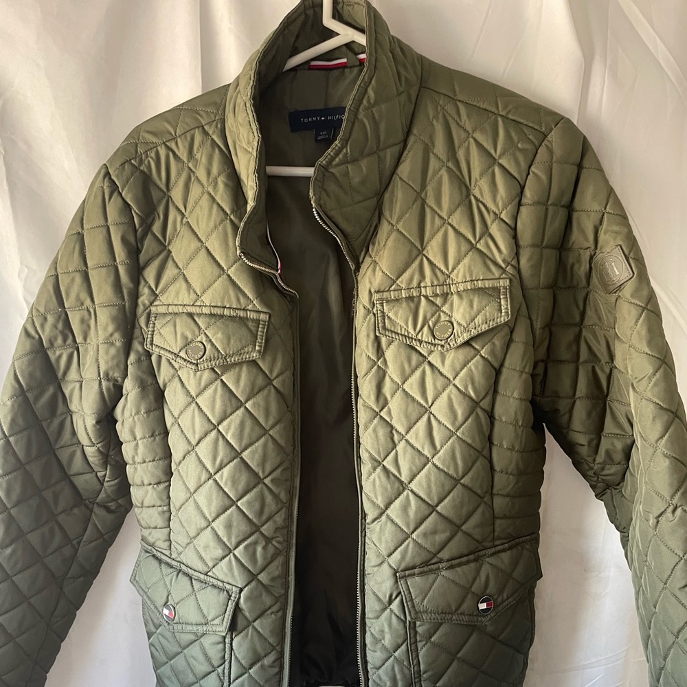 Tommy Hilfiger woman’s puffer jacket
